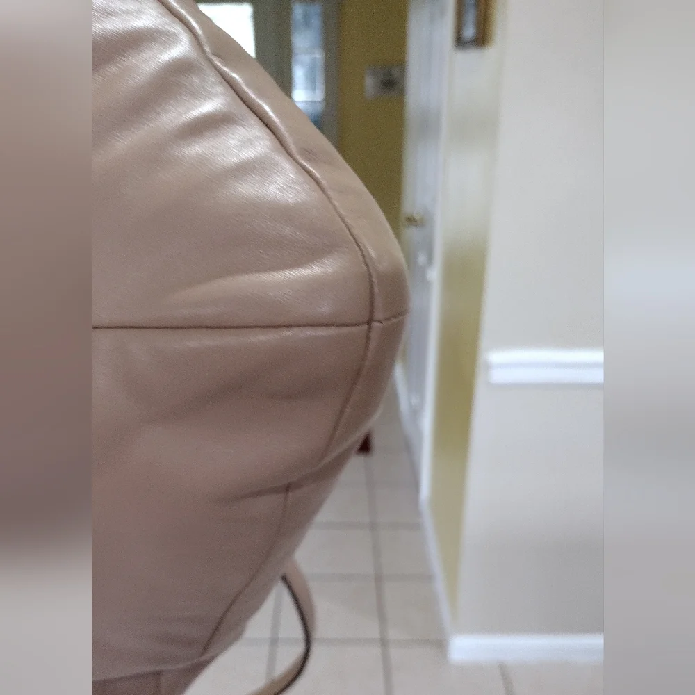 Coach Kristin Hobo soft  Leather Bag